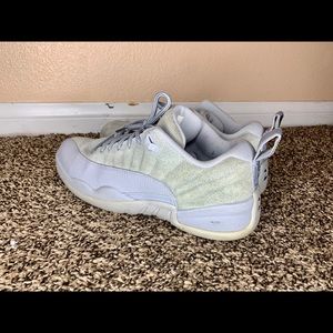 Jordan wolf grey 12s beaters